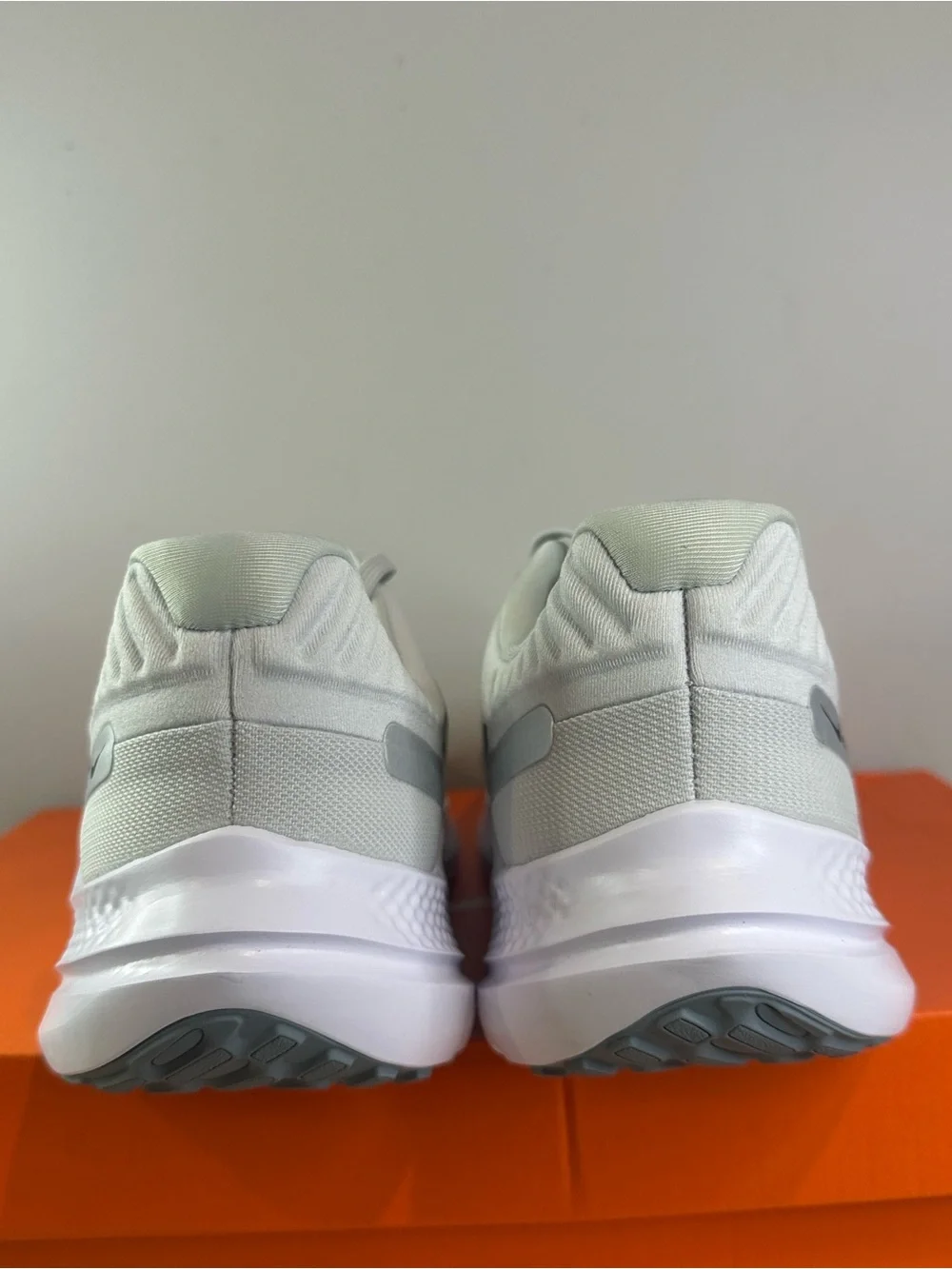 Nike Quest 5